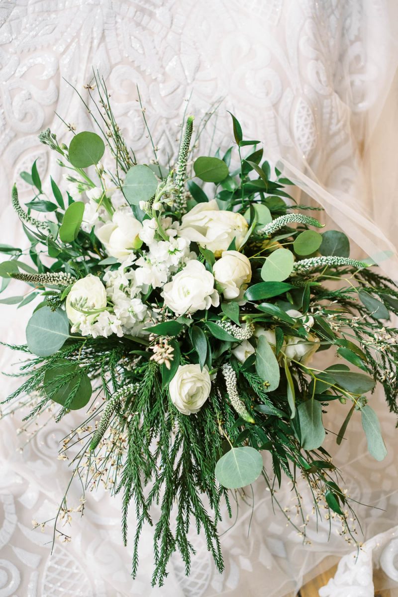 green and white winter bouquet
